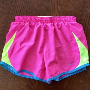 Nike athletic shorts girls M EUC